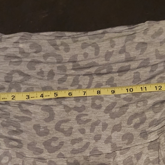 Gray leopard print jumper - Picture 2 of 4